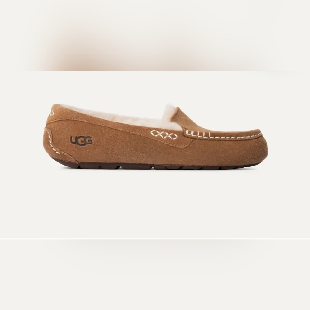 UGG ASHLEY